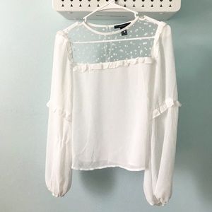 FLOWY WHITE MESH BLOUSE